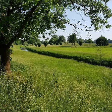 Gaestewohnung Wasserzucht * Вунсторф