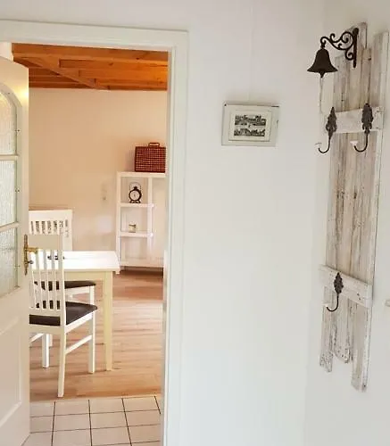아파트 Gaestewohnung Wasserzucht